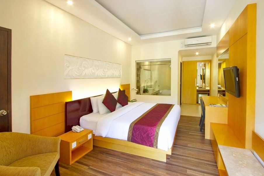 Adhi Jaya Hotel Кута Екстериор снимка